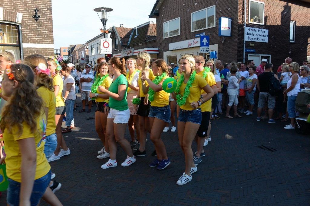 ../Images/Zomercarnaval Noordwijkerhout 2016 251.jpg